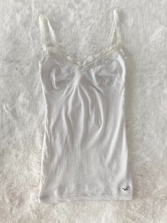 Hollister Tops - y2k vintage hollister lace cami ♡